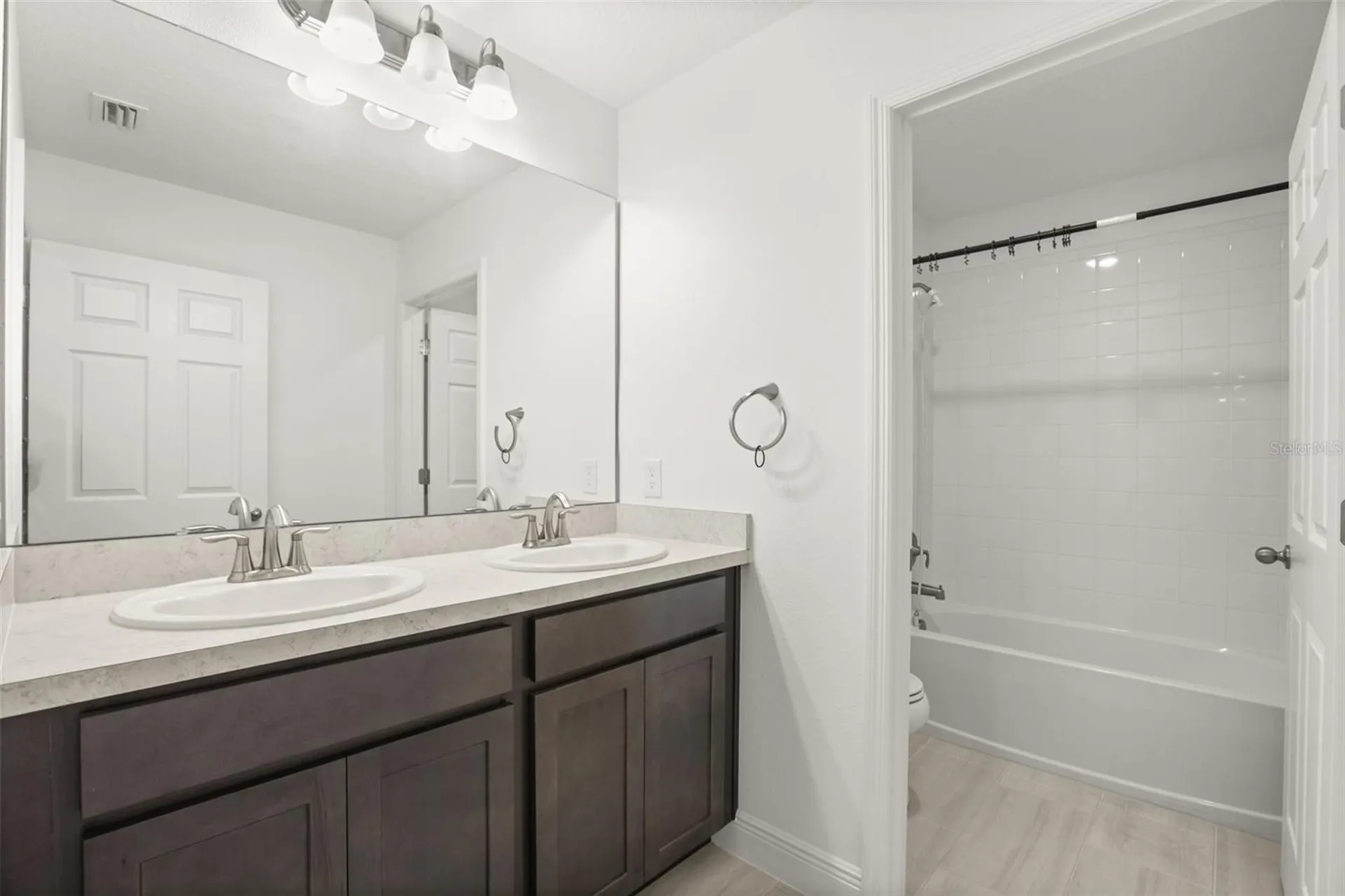 1299 Woodline Drive Deland FL 32720