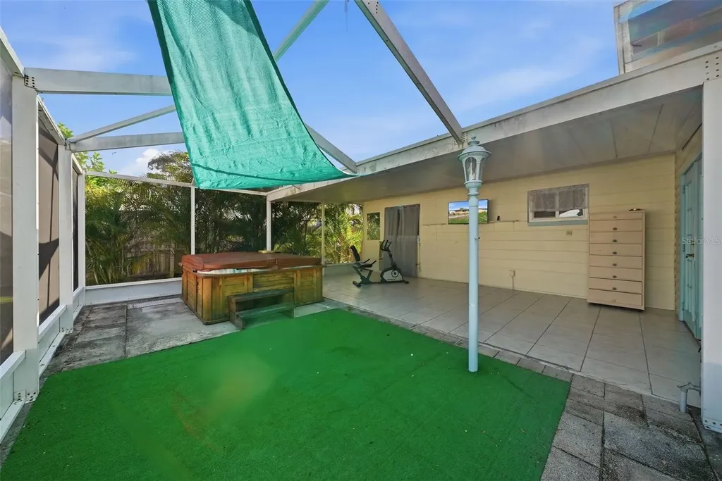 3360 70 Street N St Petersburg FL 33710