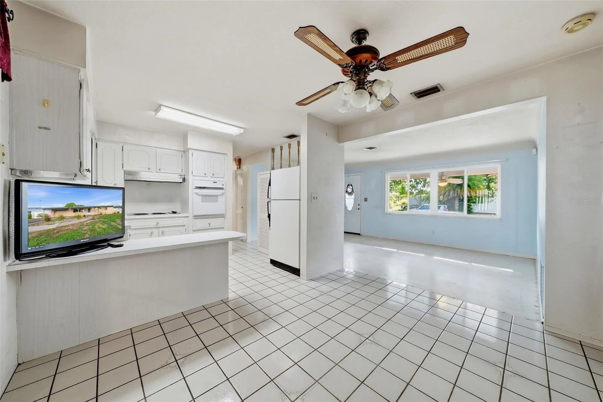 3360 70 Street N St Petersburg FL 33710