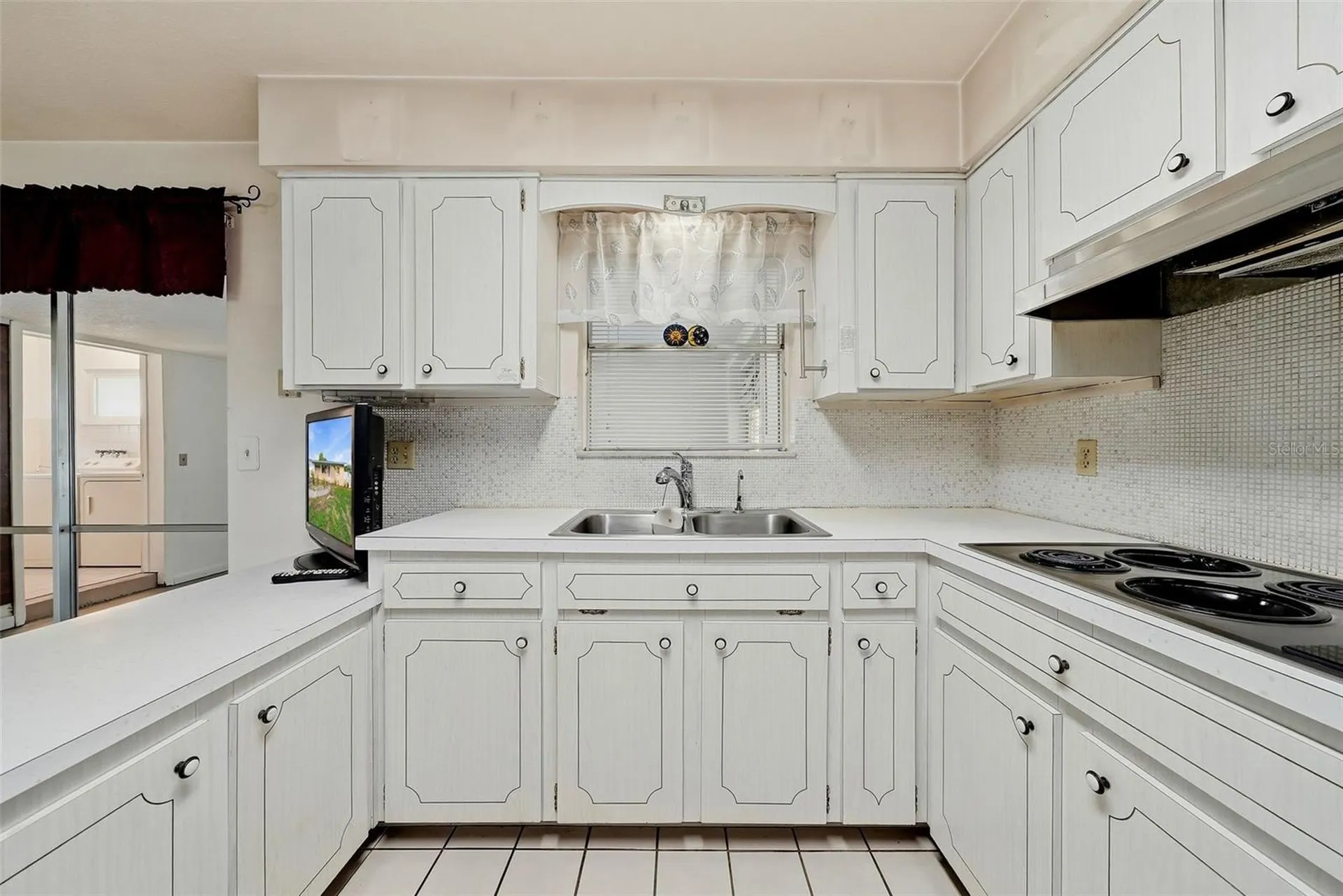 3360 70 Street N St Petersburg FL 33710
