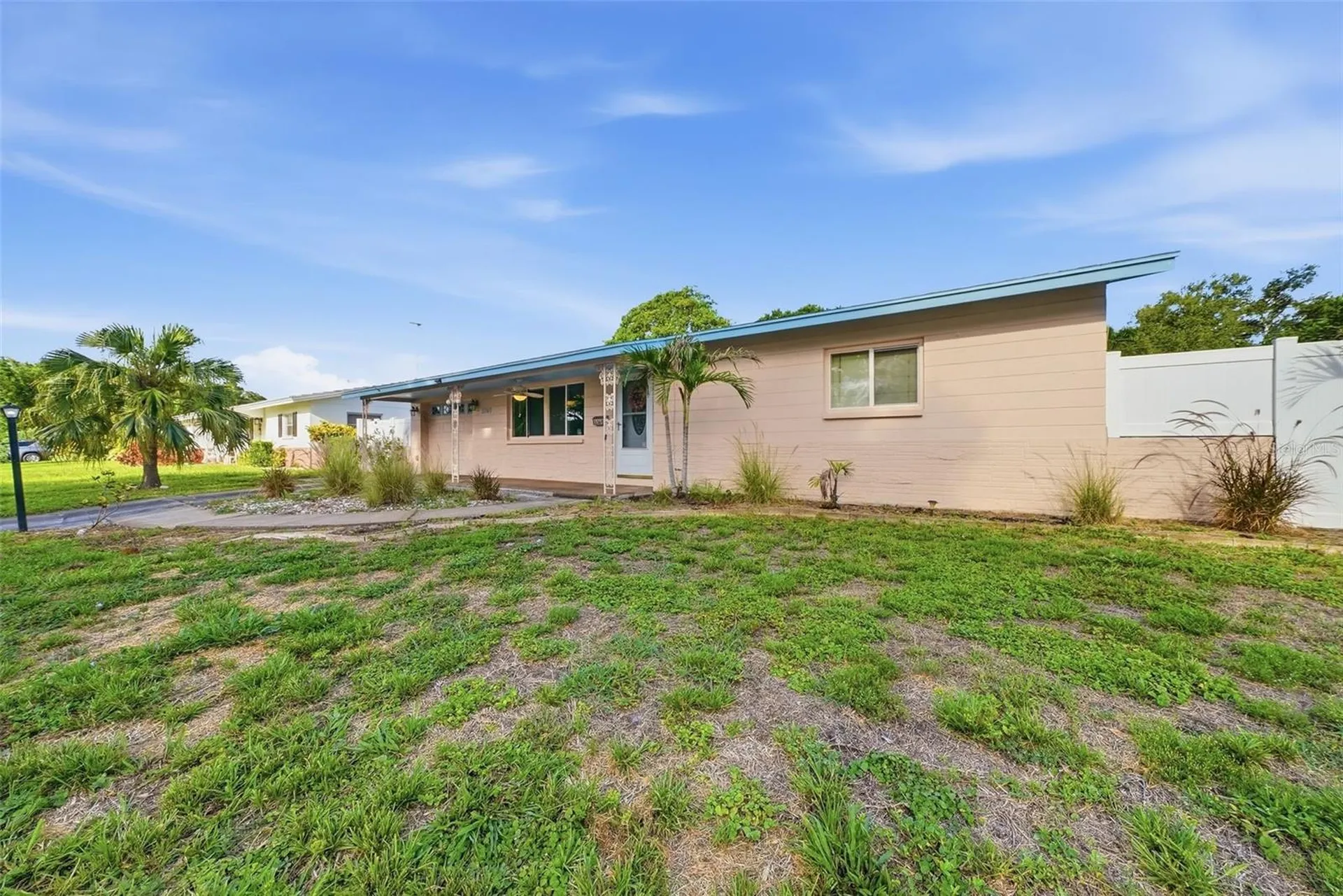 3360 70 Street N St Petersburg FL 33710