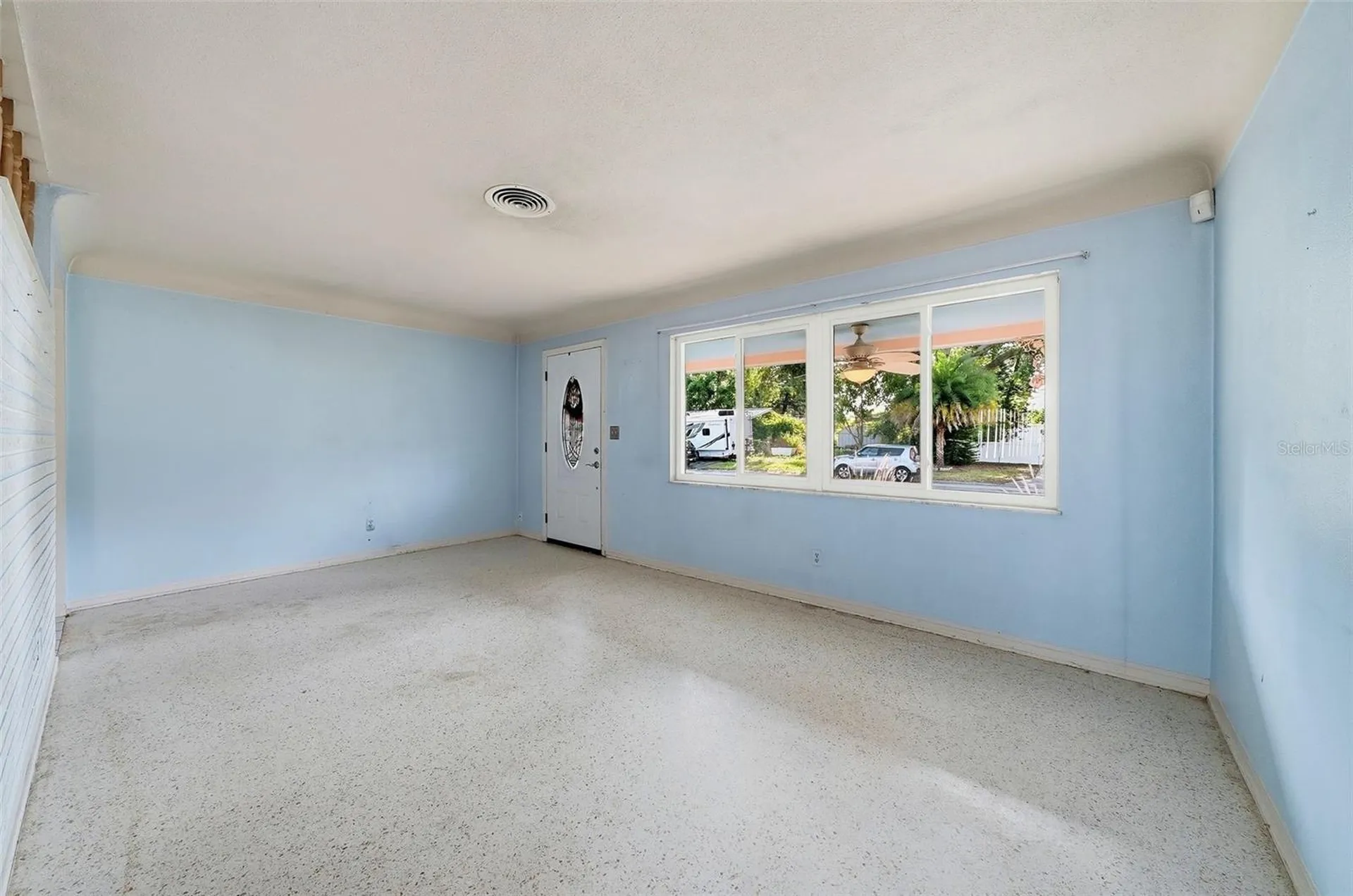 3360 70 Street N St Petersburg FL 33710