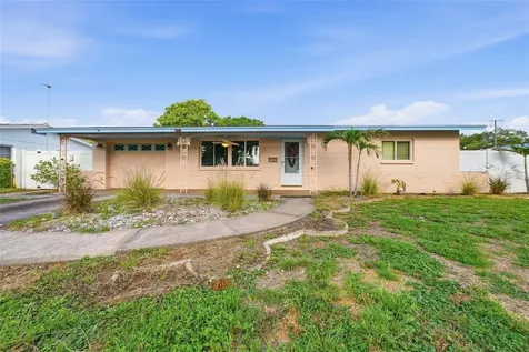 3360 70 Street N St Petersburg FL 33710