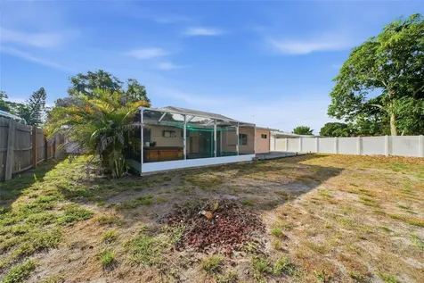 3360 70 Street N St Petersburg FL 33710