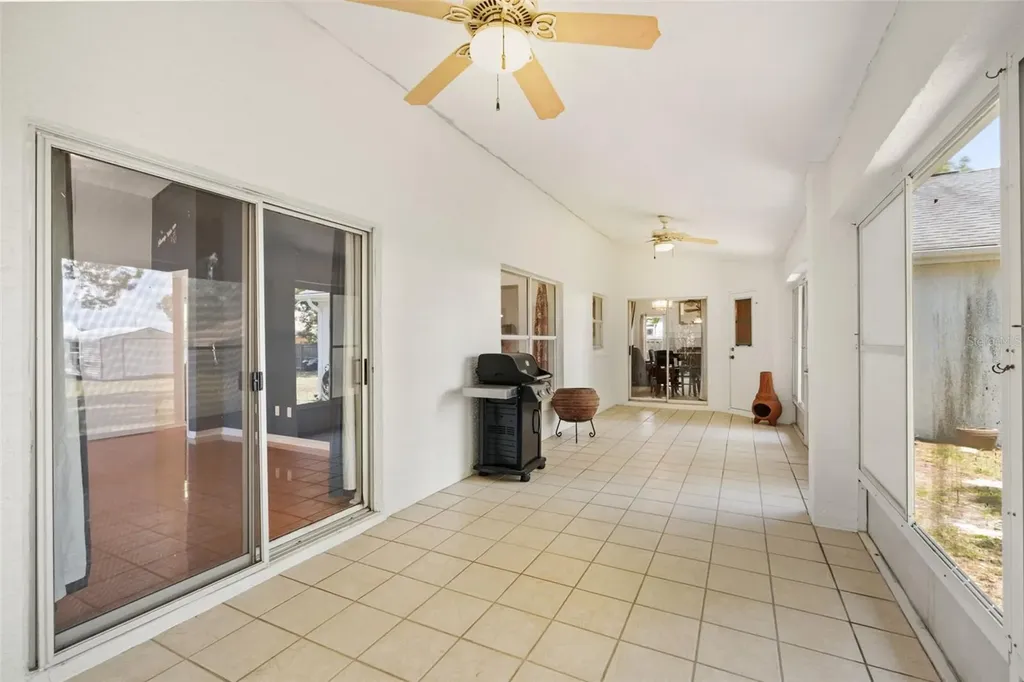 5543 Pine Street Mount Dora FL 32757