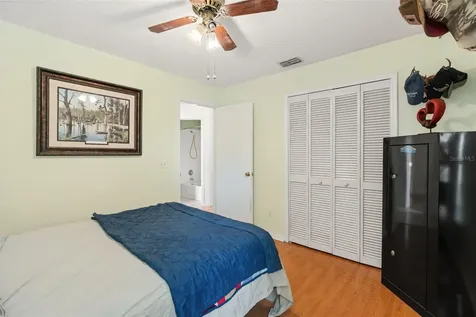 5543 Pine Street Mount Dora FL 32757