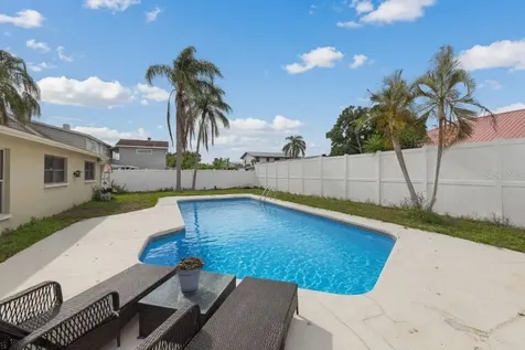 4724 Soapstone Drive Tampa FL 33615