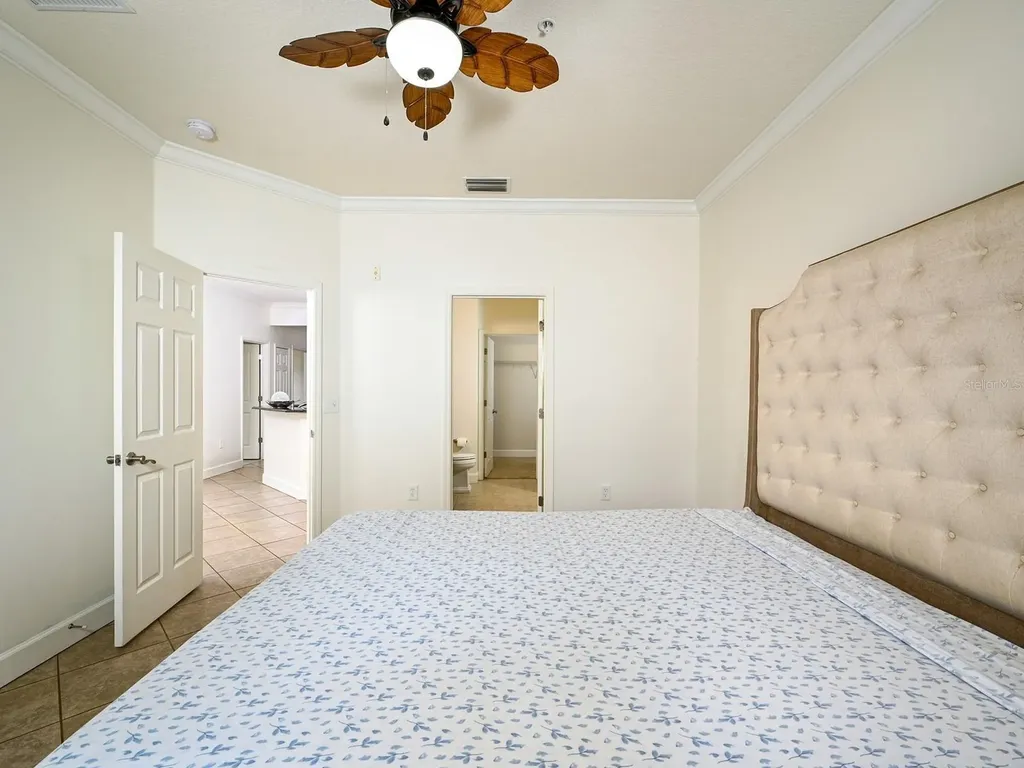 7919 Limestone Lane Sarasota FL 34233