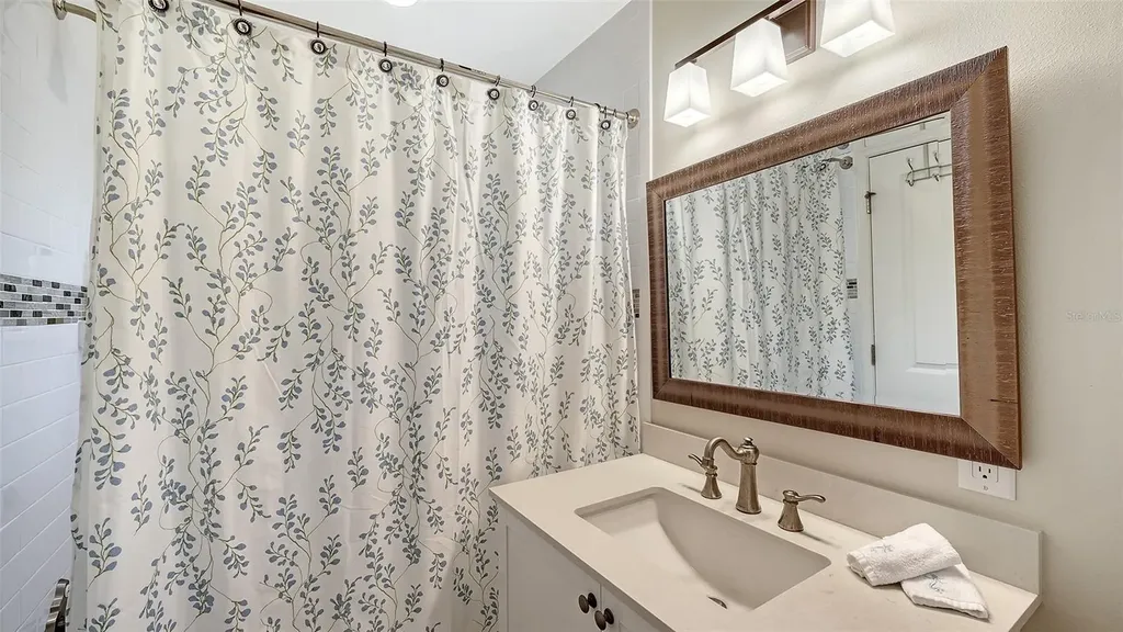 1631 Worrington Street Sarasota FL 34231