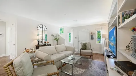 1631 Worrington Street Sarasota FL 34231