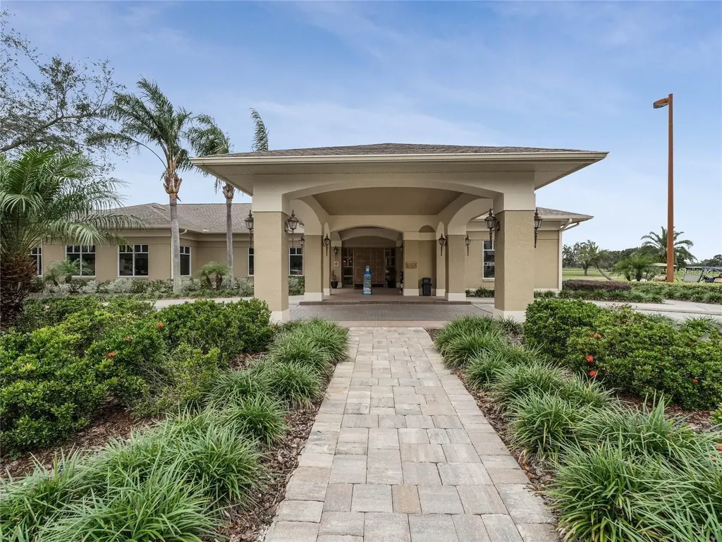 664 Clubhouse Road Winter Haven FL 33884