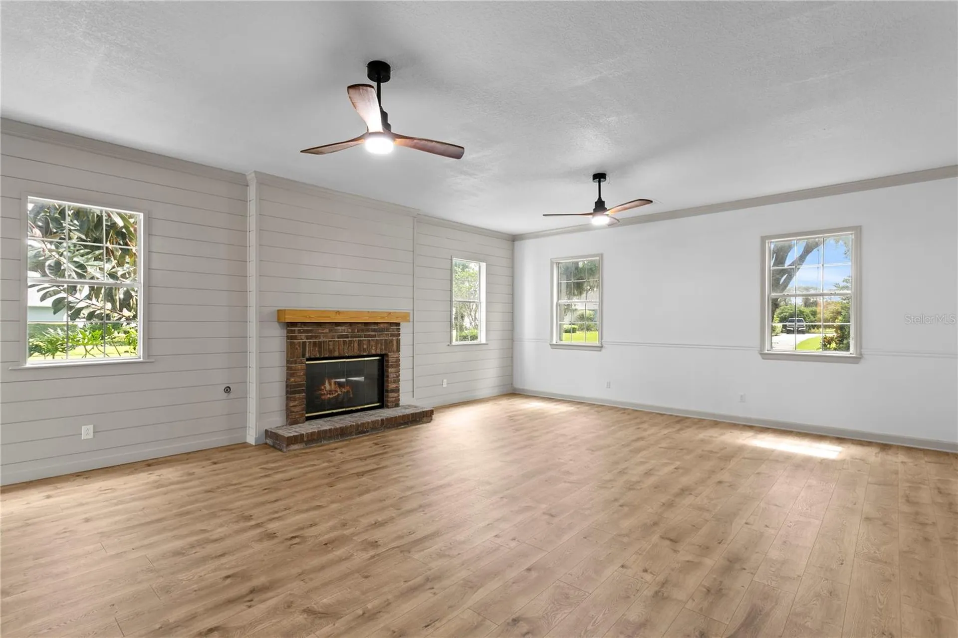 8807 Eagle Watch Drive Riverview FL 33578