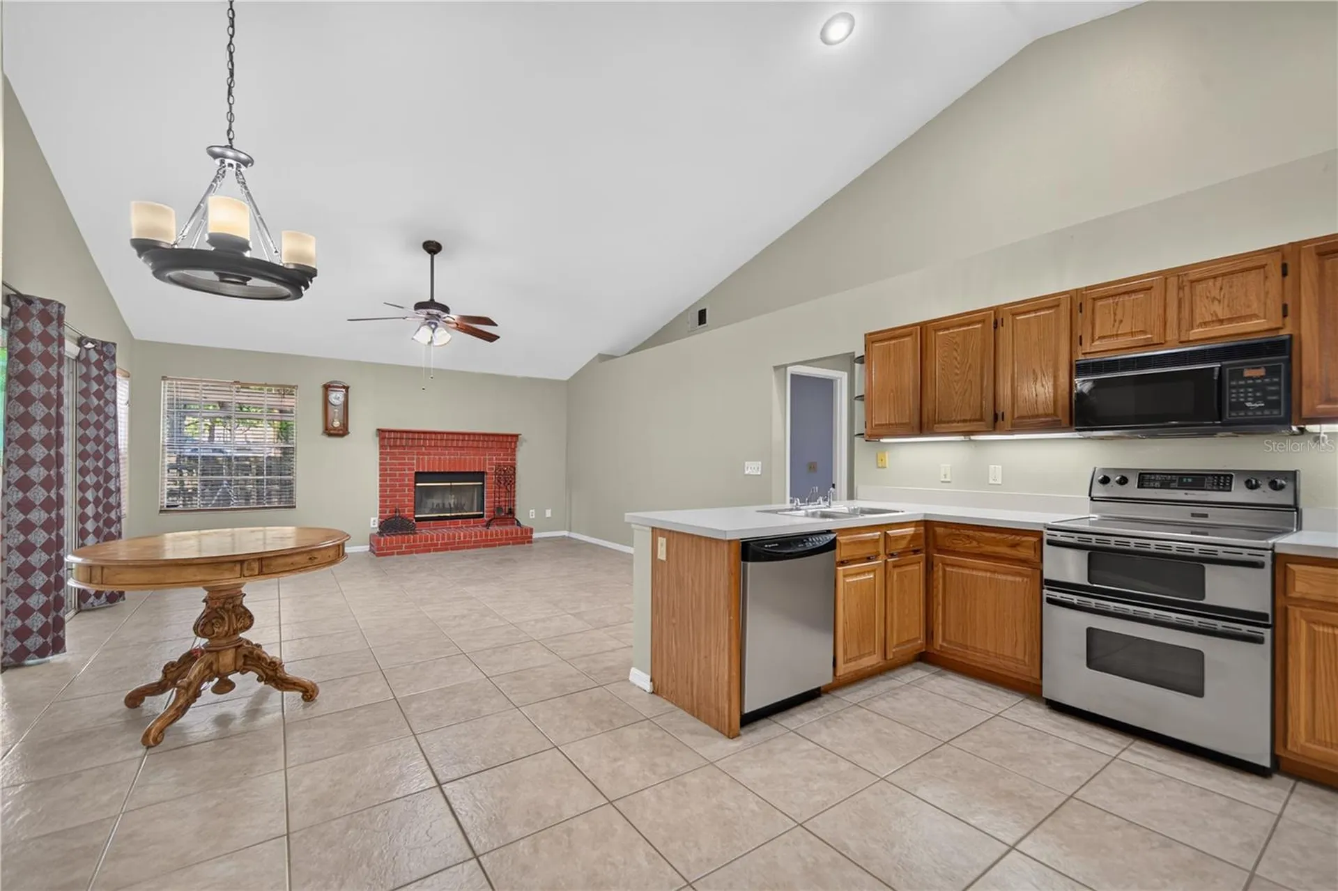 2600 Clementon Park Court Orlando FL 32835