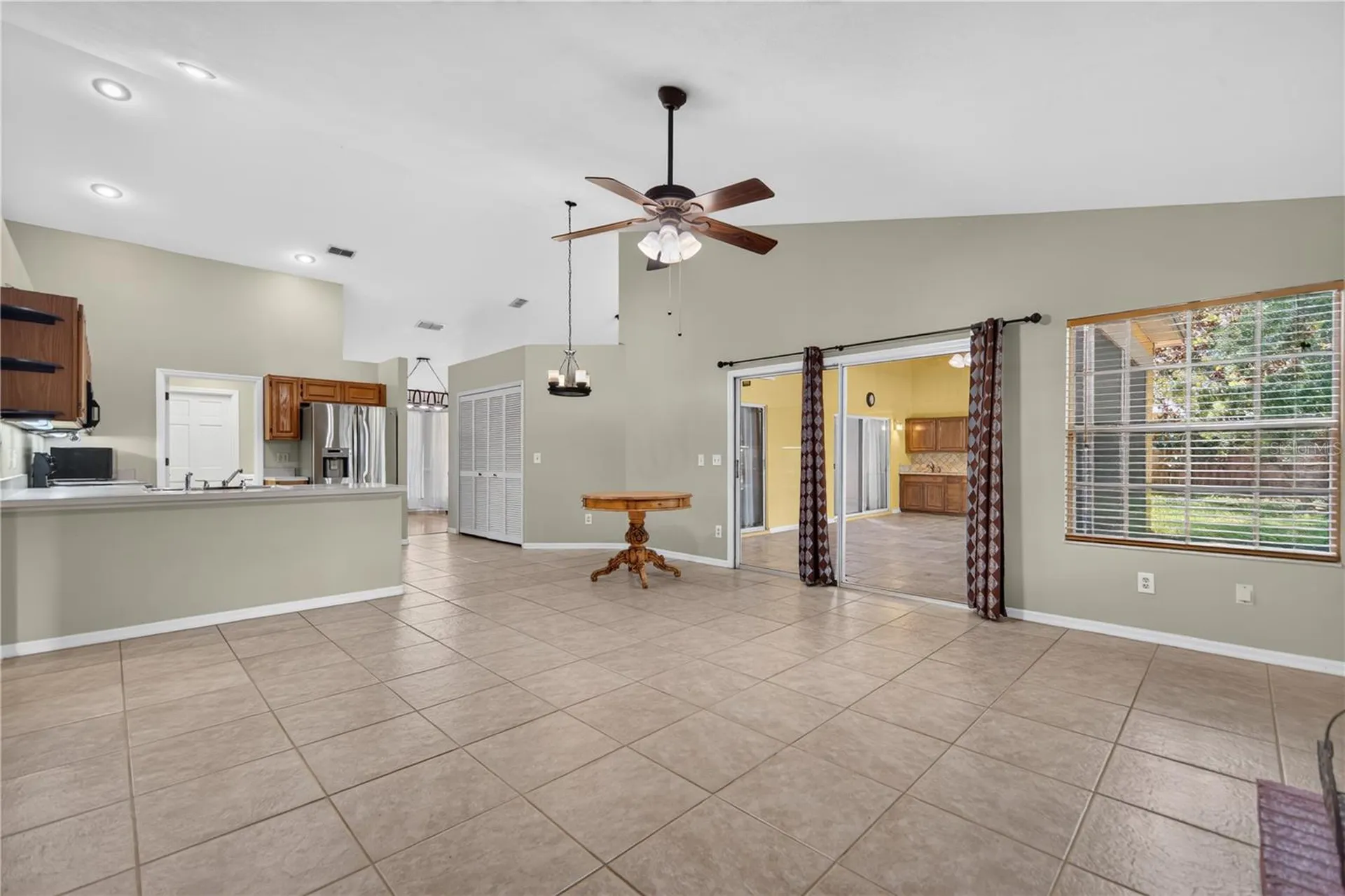 2600 Clementon Park Court Orlando FL 32835