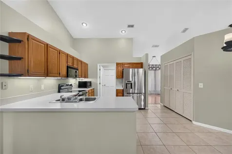 2600 Clementon Park Court Orlando FL 32835