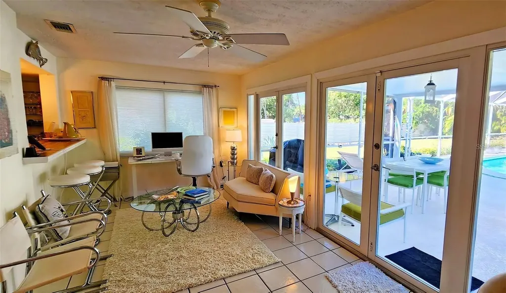329 Bernard Avenue Sarasota FL 34243