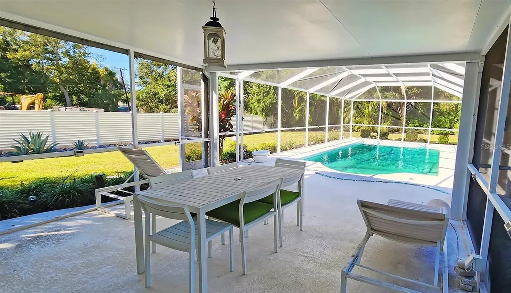 329 Bernard Avenue Sarasota FL 34243