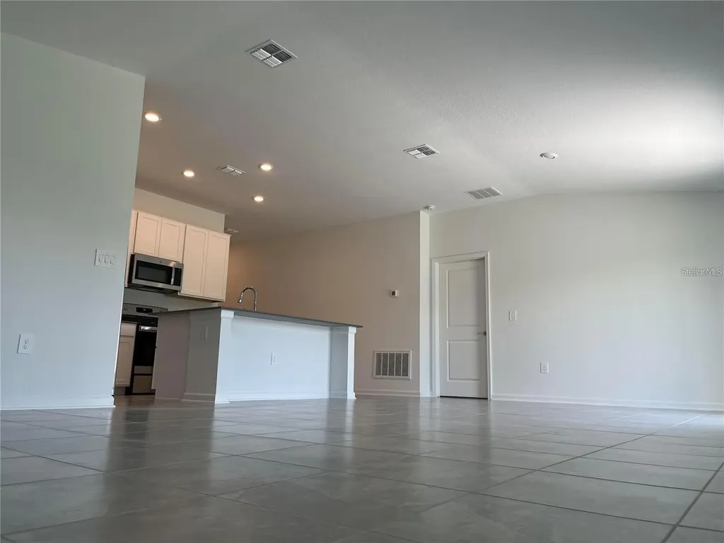 780 Daring Drive Davenport FL 33837