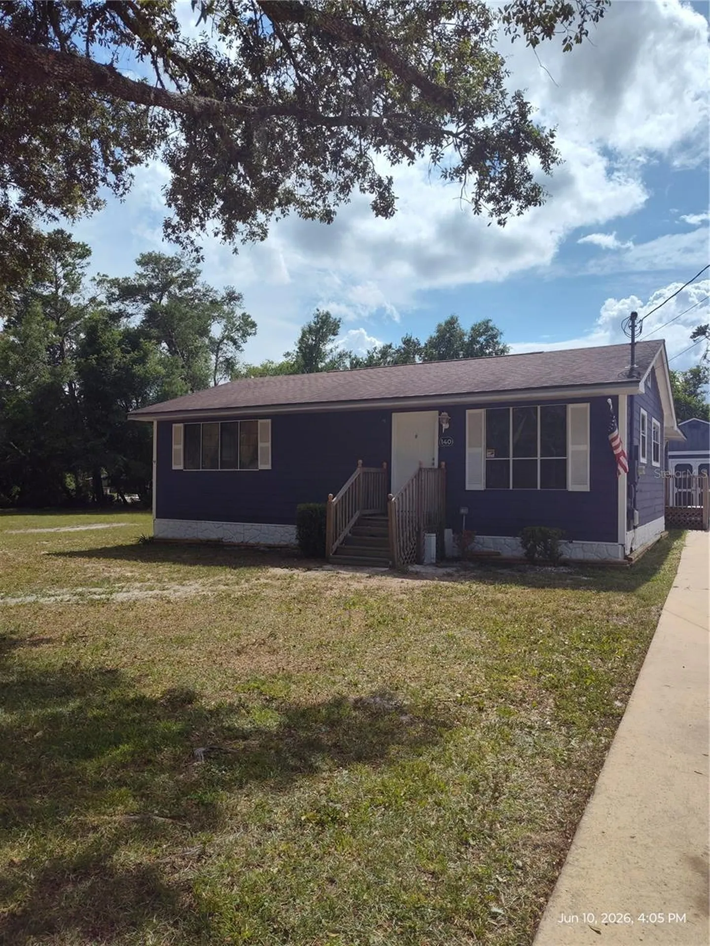 140 Bay Road Ocklawaha FL 32179