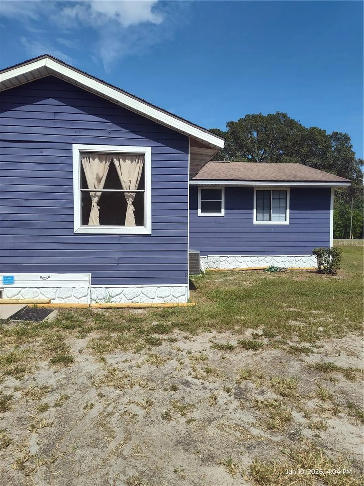 140 Bay Road Ocklawaha FL 32179