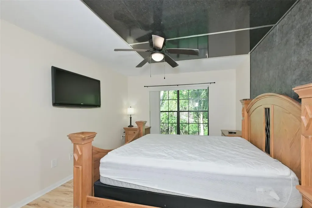 3301 Crystal Court E Palm Harbor FL 34685
