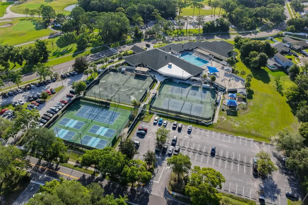 3301 Crystal Court E Palm Harbor FL 34685
