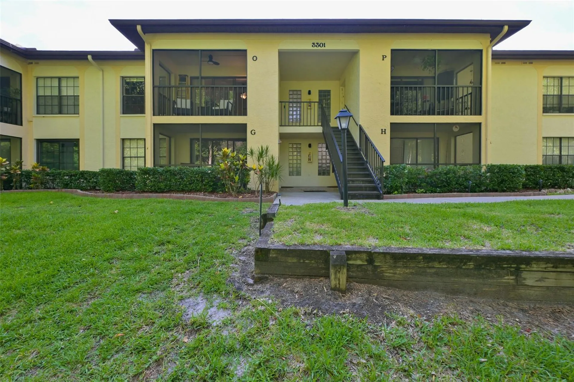 3301 Crystal Court E Palm Harbor FL 34685