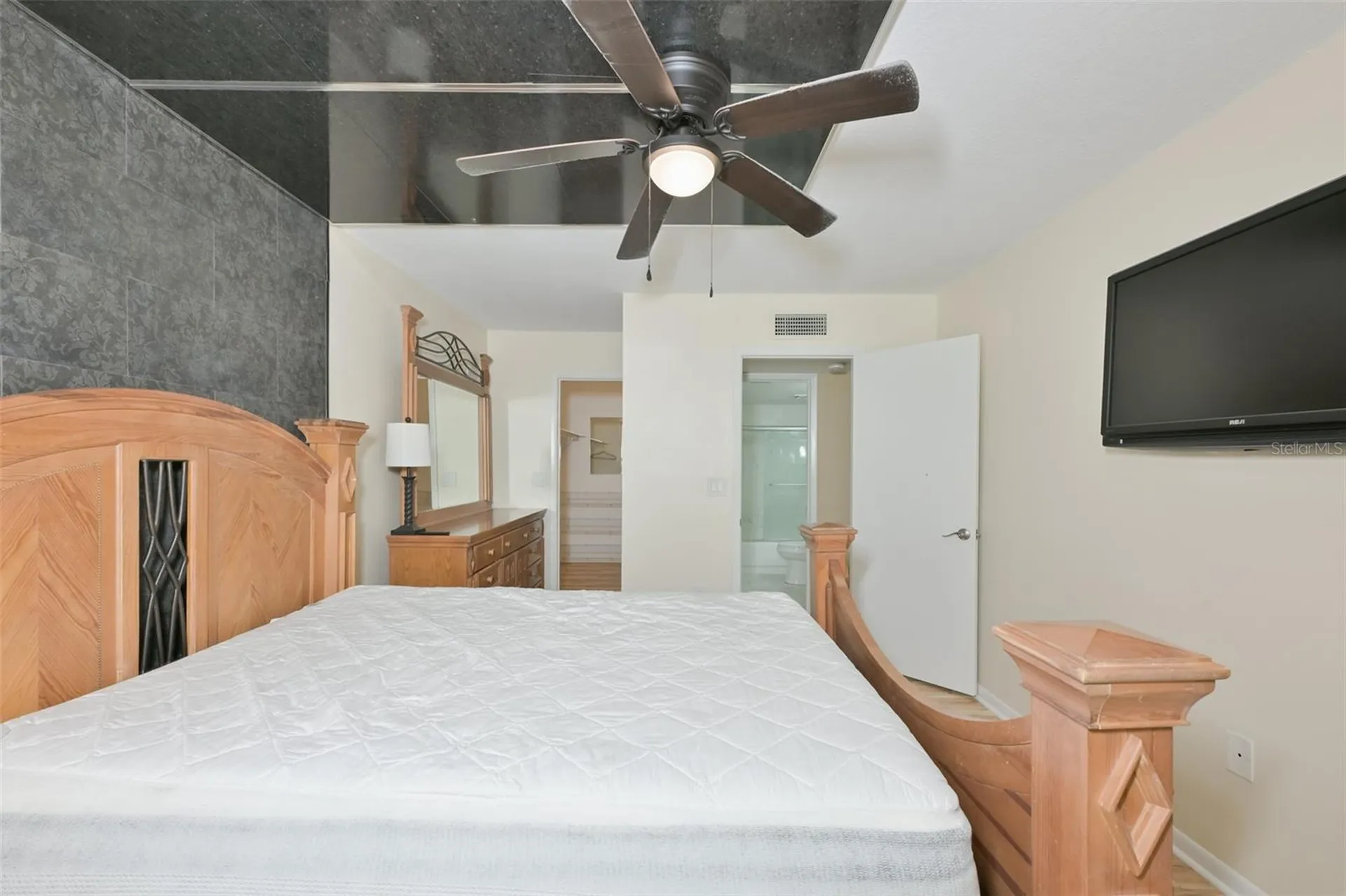3301 Crystal Court E Palm Harbor FL 34685