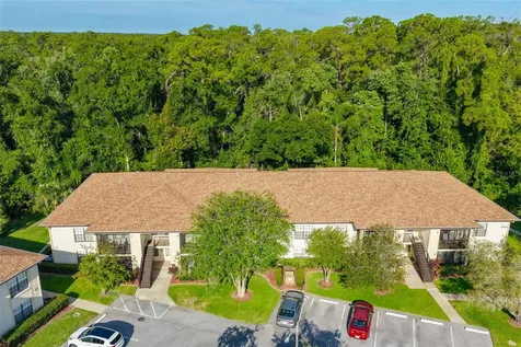 3301 Crystal Court E Palm Harbor FL 34685