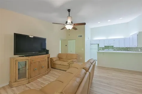 3301 Crystal Court E Palm Harbor FL 34685