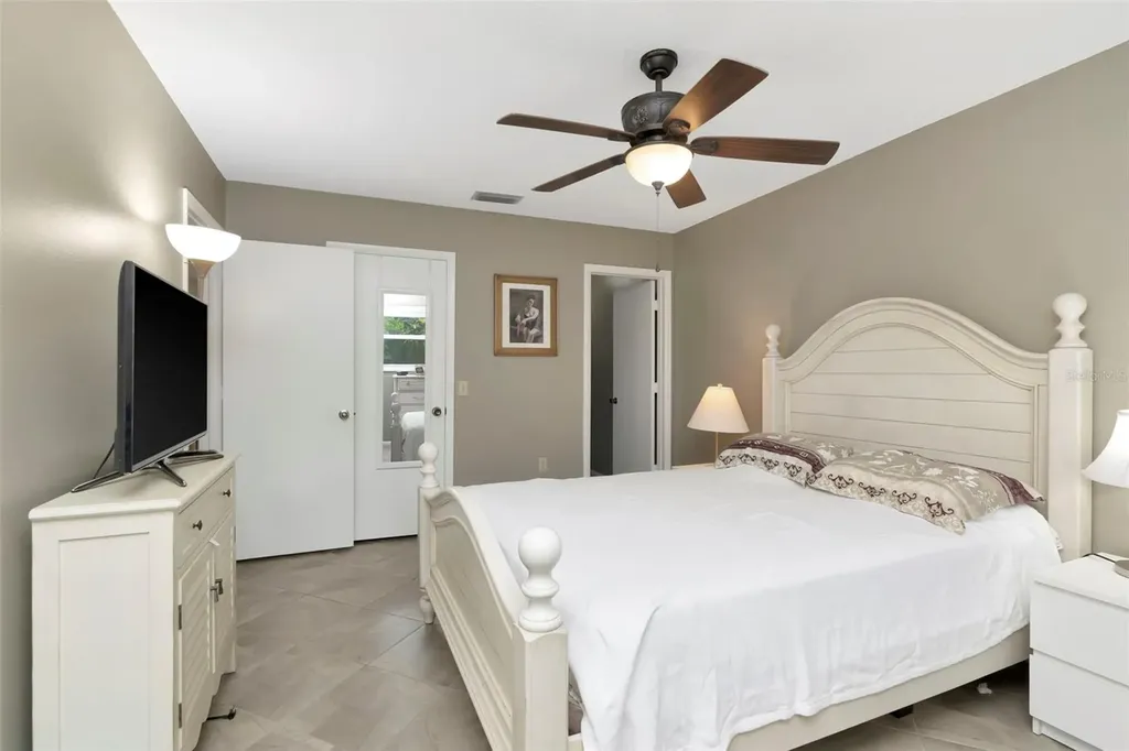 1024 De Soto Drive Dunedin FL 34698