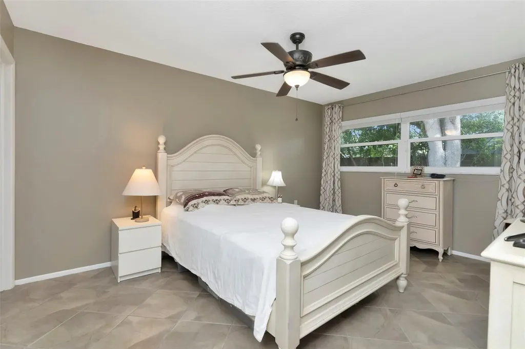 1024 De Soto Drive Dunedin FL 34698