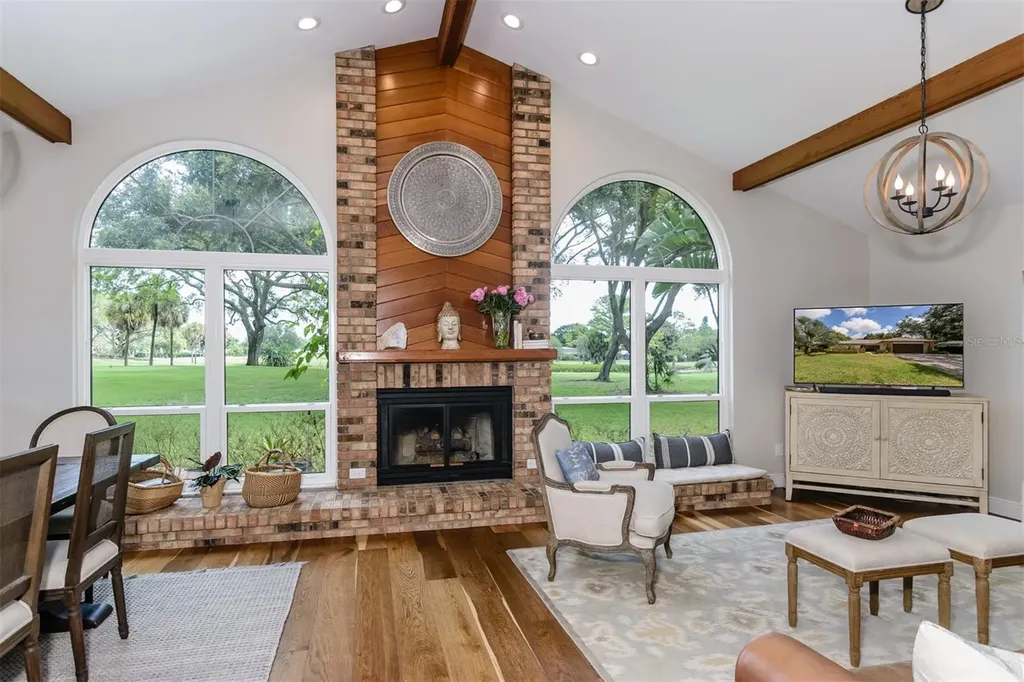 2860 Quail Hollow Road W Clearwater FL 33761