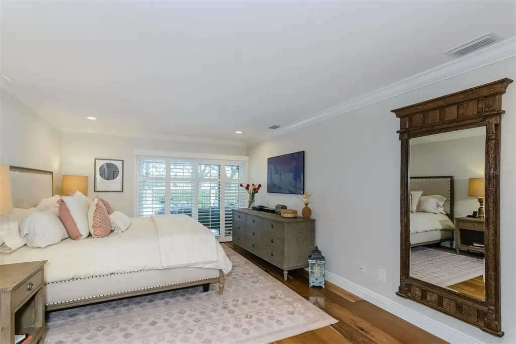2860 Quail Hollow Road W Clearwater FL 33761
