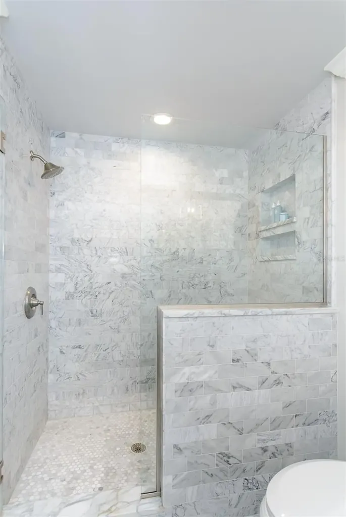 2860 Quail Hollow Road W Clearwater FL 33761