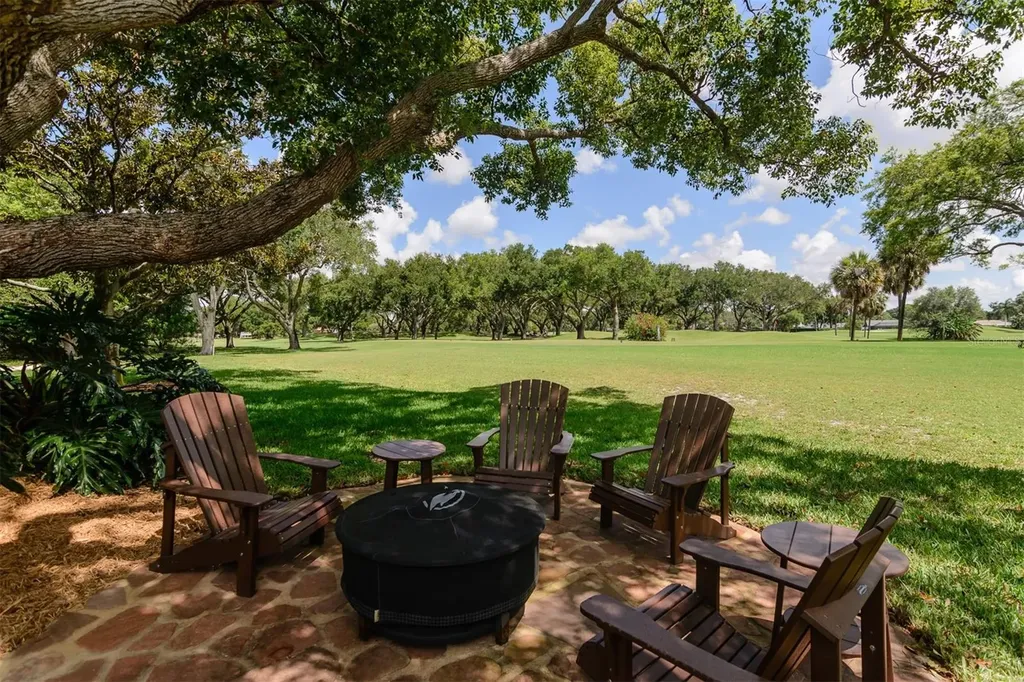 2860 Quail Hollow Road W Clearwater FL 33761