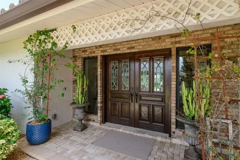 2860 Quail Hollow Road W Clearwater FL 33761