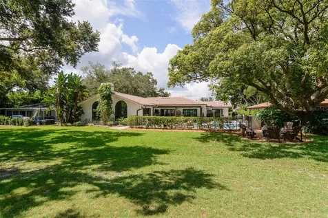 2860 Quail Hollow Road W Clearwater FL 33761