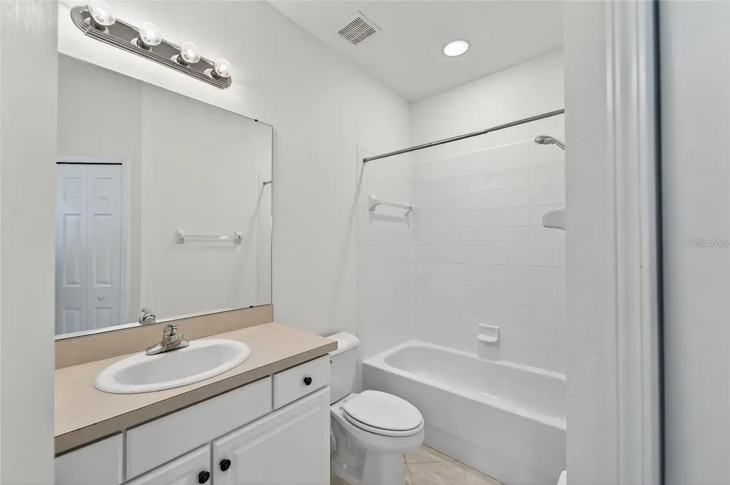 209 Sela Cove Circle Apollo Beach FL 33572