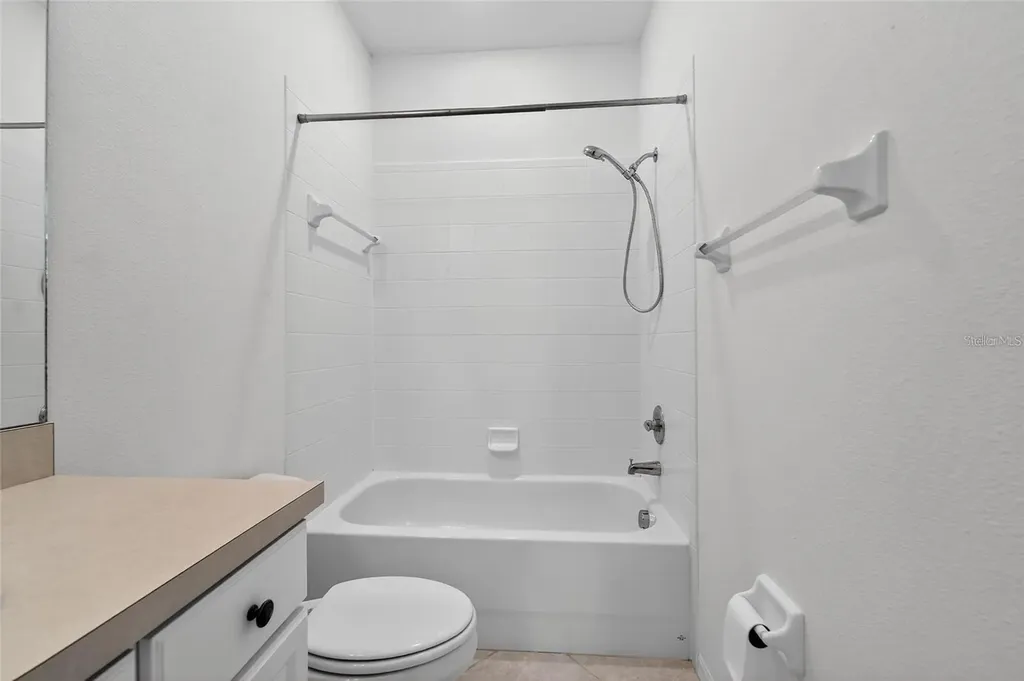 209 Sela Cove Circle Apollo Beach FL 33572