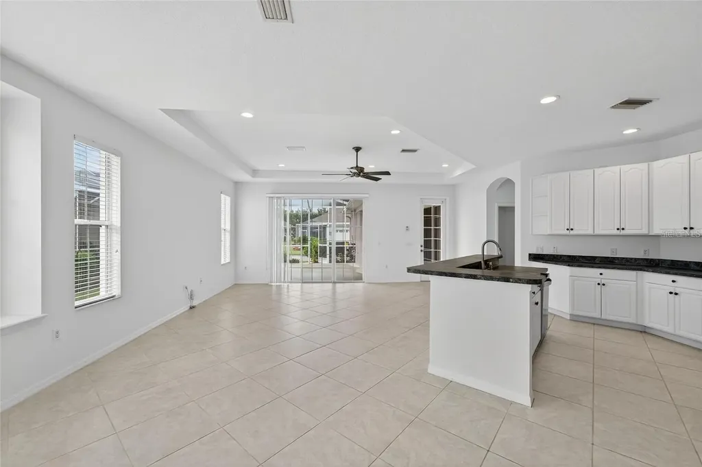 209 Sela Cove Circle Apollo Beach FL 33572