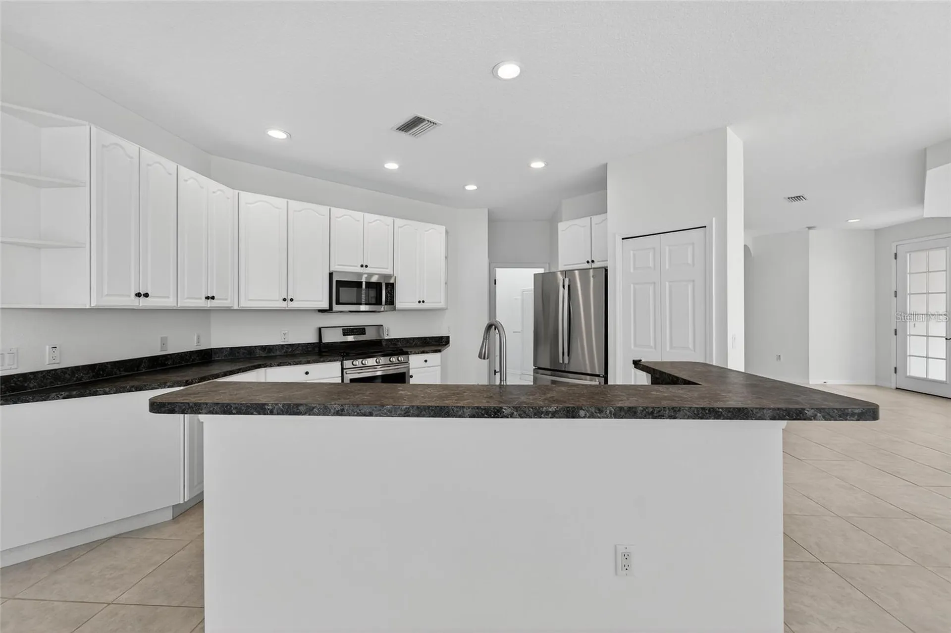 209 Sela Cove Circle Apollo Beach FL 33572