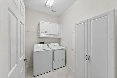 209 Sela Cove Circle Apollo Beach FL 33572