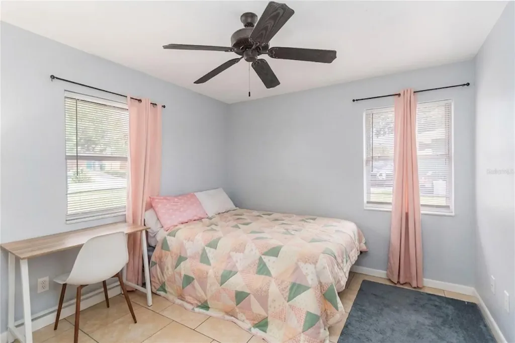 1624 Bloomfield Avenue Deltona FL 32725