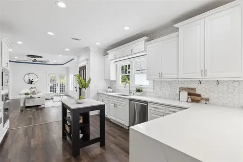 421 E Concord Street Orlando FL 32803