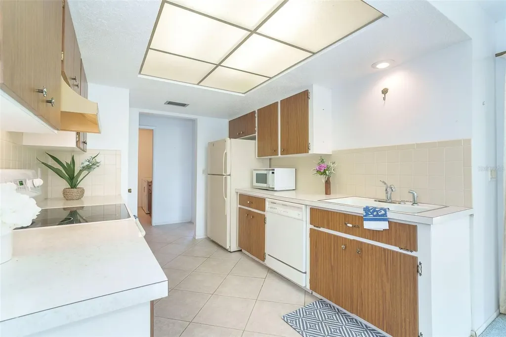 5833 S Miami Road Venice FL 34293
