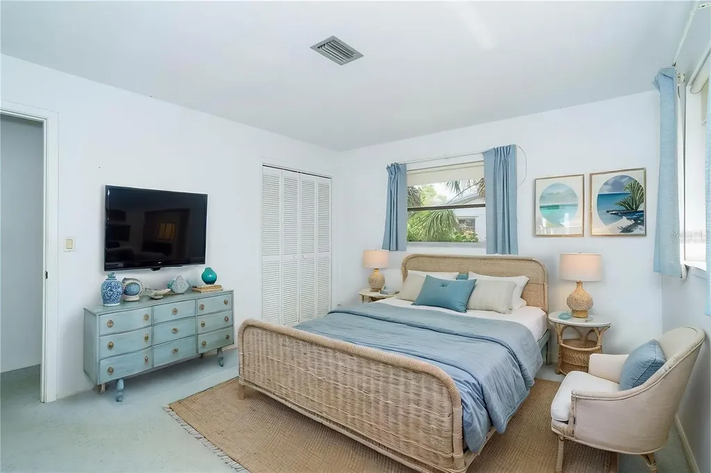 5833 S Miami Road Venice FL 34293