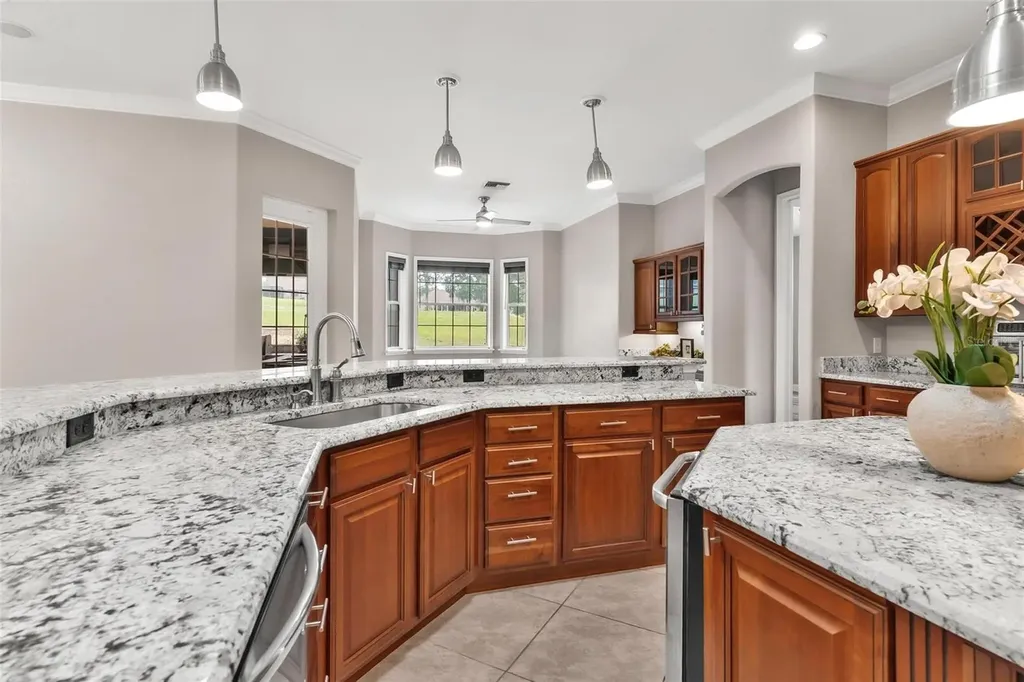 5506 Citation Court Lady Lake FL 32159