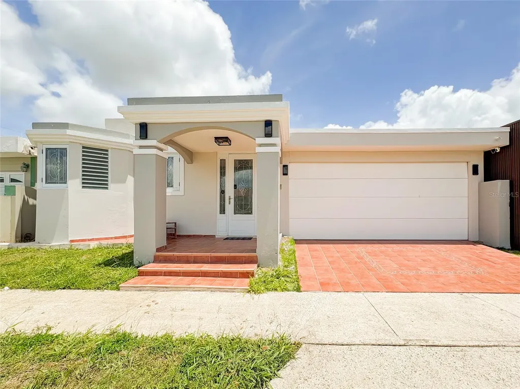119 Esmeralda | Paseo De Santa Barbara Gurabo PR 00778