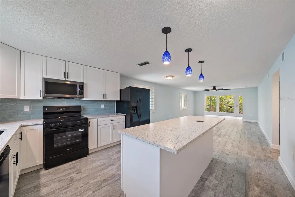 730 Spanish Drive S Longboat Key FL 34228